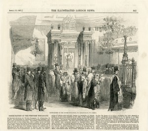 Line illustration of crowd in interior of Western Synagogue